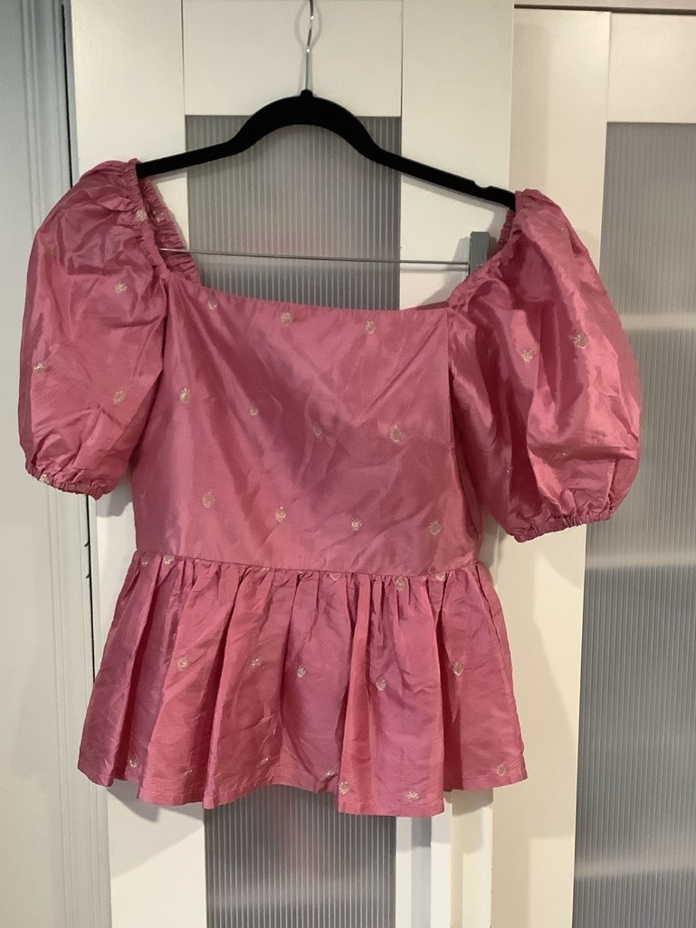 Source Unknown Pink Puff Sleeve Peplum Blouse with Gold Embroidered Dots